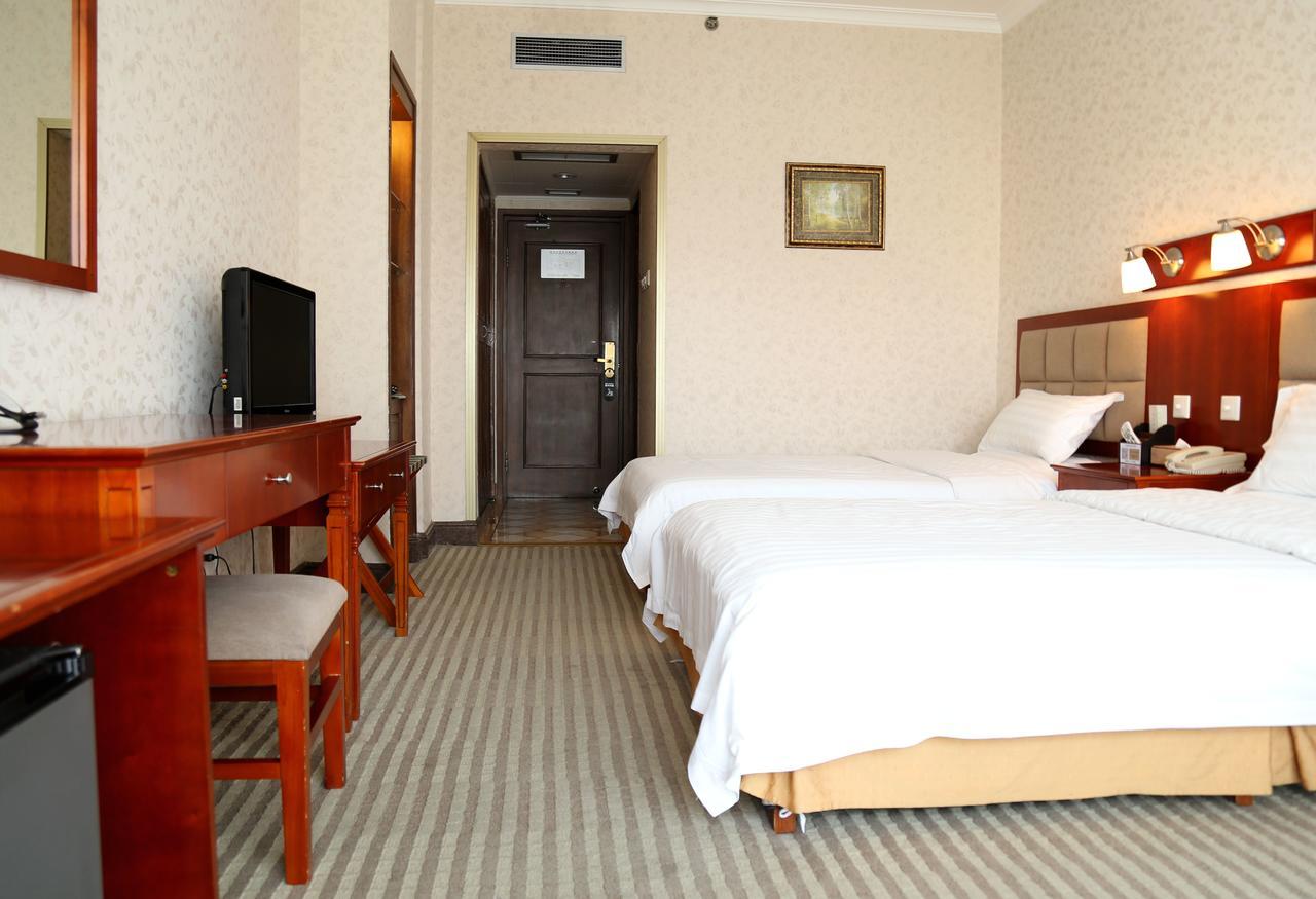 Jingbin Hotel Beijing Exterior photo
